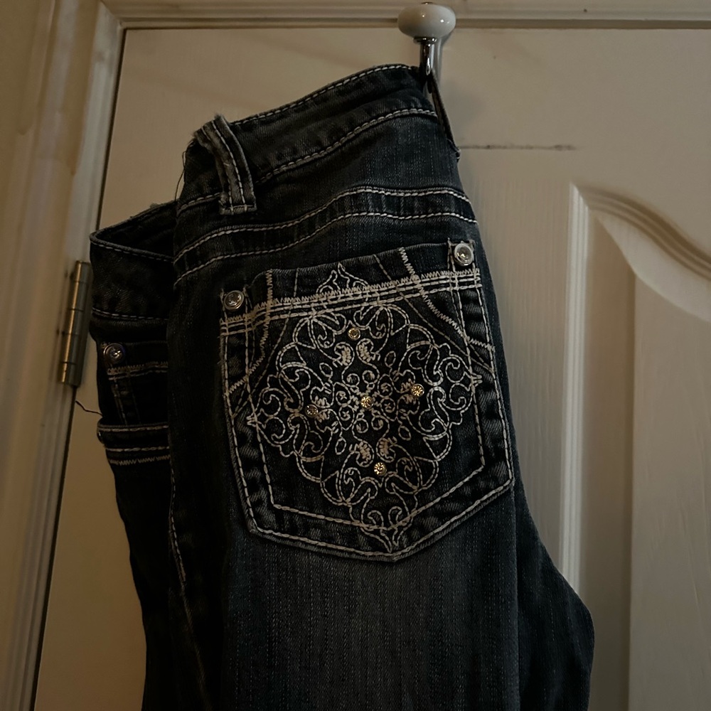 Shyanne Black Jeans with White Embroidery 28L